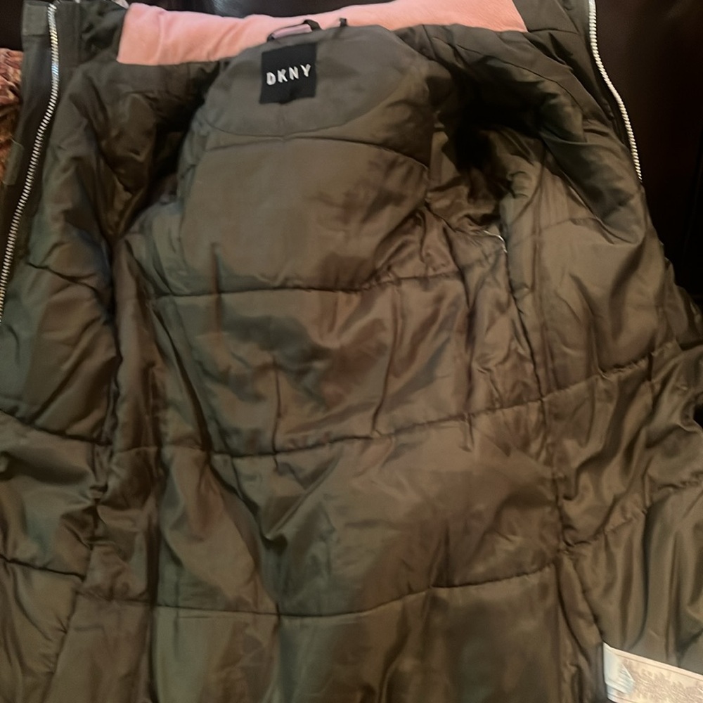 DKNY Girls Long Puffer Coat size L 14/16 color green with pink Faux-Fur Hood - Picture 13 of 13